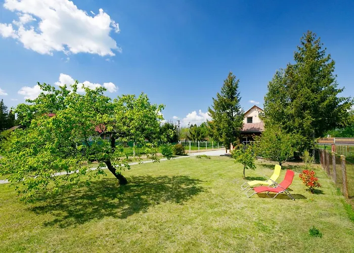 Pear Trees By Interhome Semesterbostad